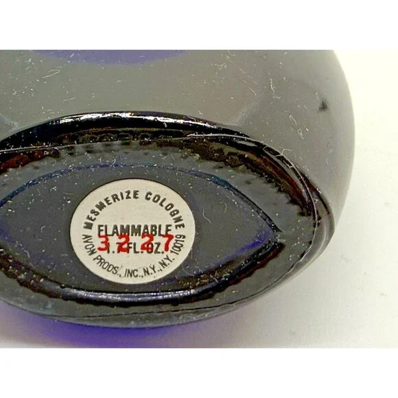 Avon Mesmerize Women Cologne Spray 1.7oz Vintage Cobalt Blue Bottle Rare NOS - Picture 4 of 6